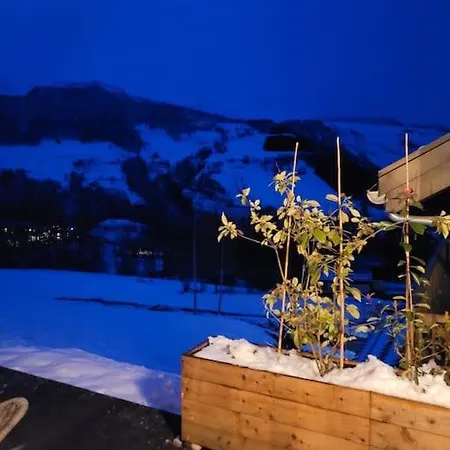 샬레 Chalet La Trafolle