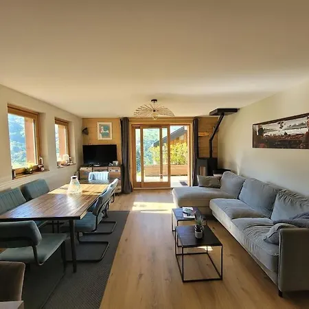 Chalet La Trafolle 샬레 벨모렐